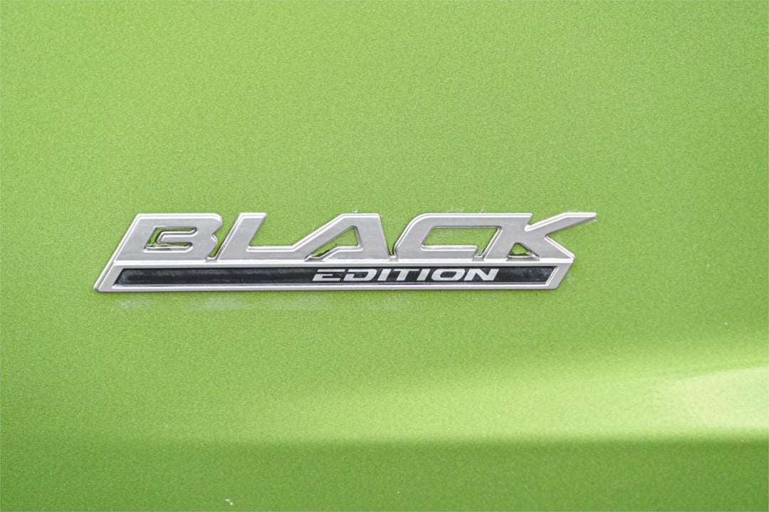 2016 Holden Commodore Sv6 Black, Automatic, 156262 km, Photo 5