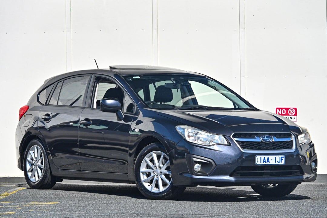 2013 Subaru Impreza 2.0i, Manual, 183289 km, Photo 1