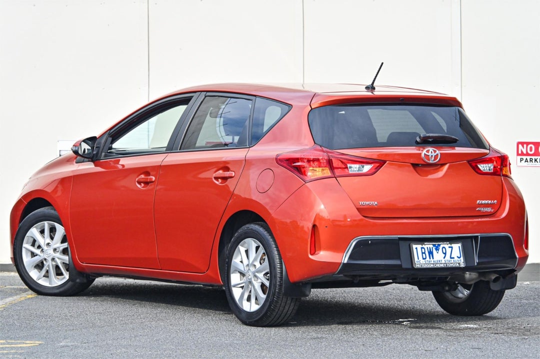 2014 Toyota Corolla Ascent Sport, Manual, 229008 km, Photo 3