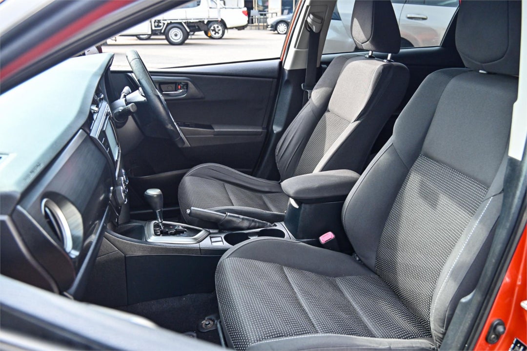 2014 Toyota Corolla Ascent Sport, Manual, 229008 km, Photo 19