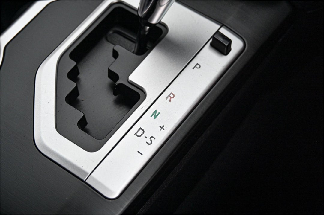 2017 Toyota Camry Atara Sx, Automatic, 82998 km, Photo 9