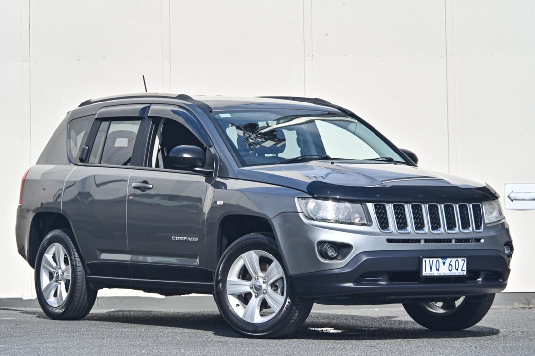 2013 Jeep Compass Sport, Automatic, 133454 km, Photo 1