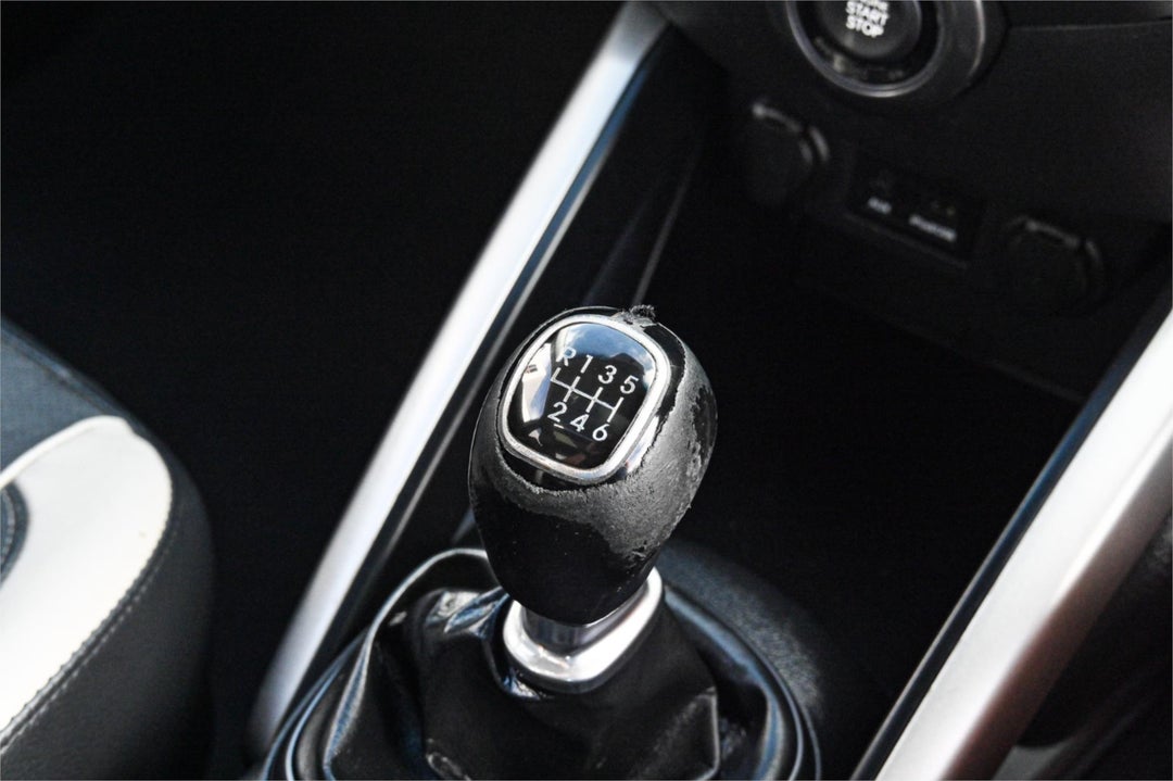 2013 Hyundai Veloster Sr Turbo, Manual, 118783 km, Photo 10