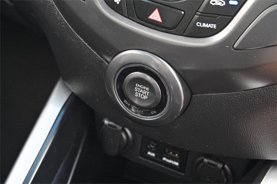 2013 Hyundai Veloster Sr Turbo, Manual, 118783 km, Photo 15