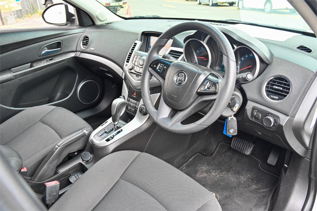 2015 Holden Cruze Equipe, Automatic, 62551 km, Photo 7