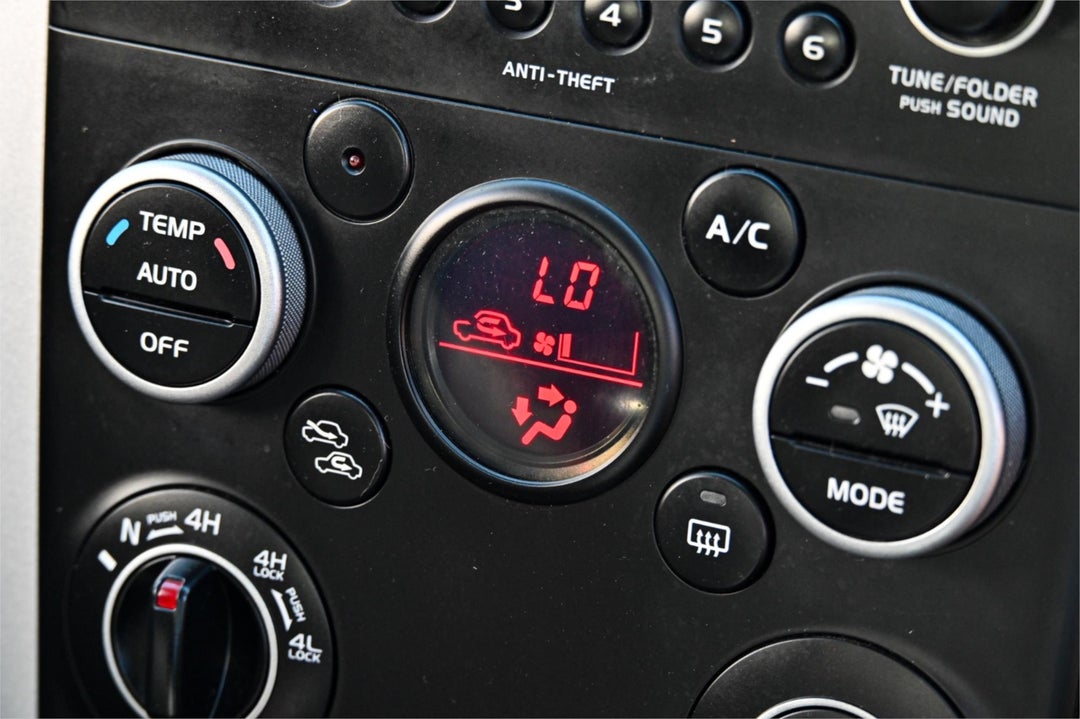 2009 Suzuki Grand Vitara (4x4), Manual, 166899 km, Photo 14