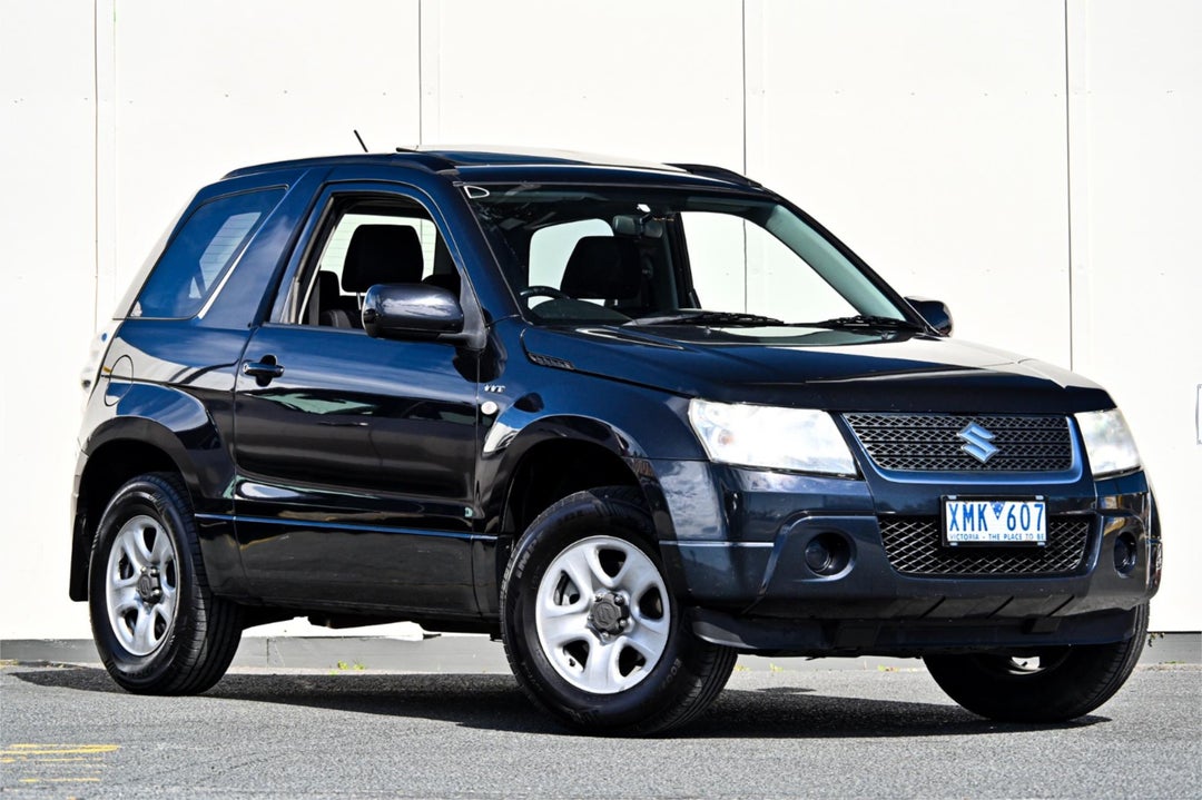 2009 Suzuki Grand Vitara (4x4), Manual, 166899 km, Photo 1