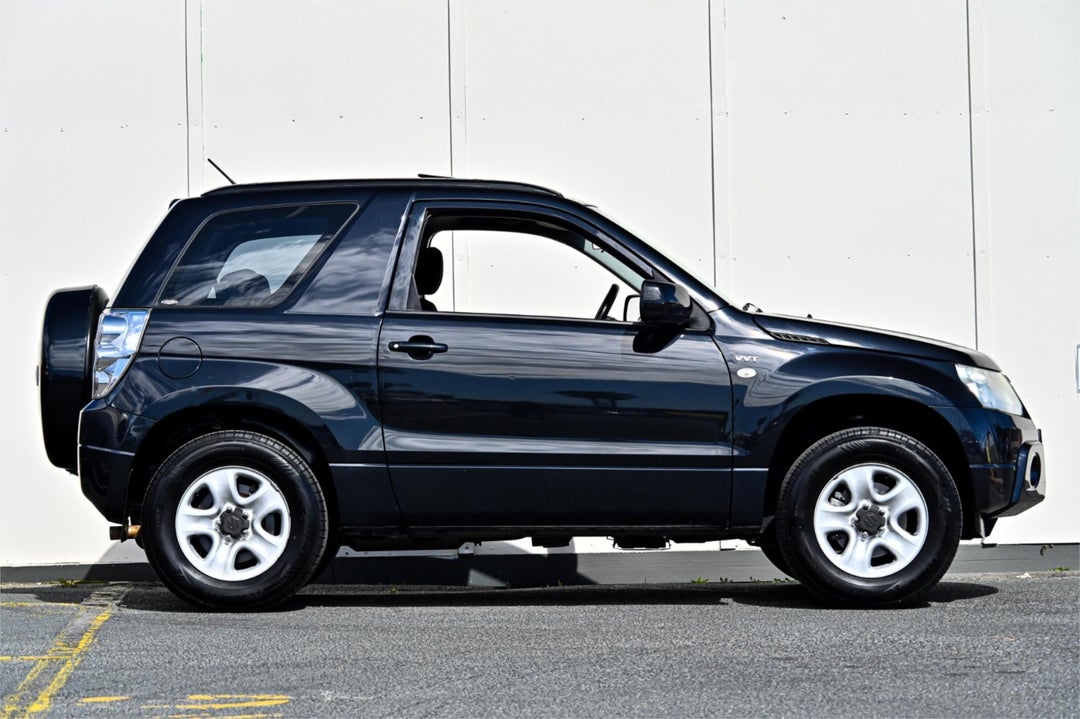 2009 Suzuki Grand Vitara (4x4), Manual, 166899 km, Photo 5