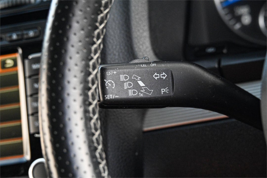 2012 Volkswagen Scirocco R, Automatic, 181799 km, Photo 9