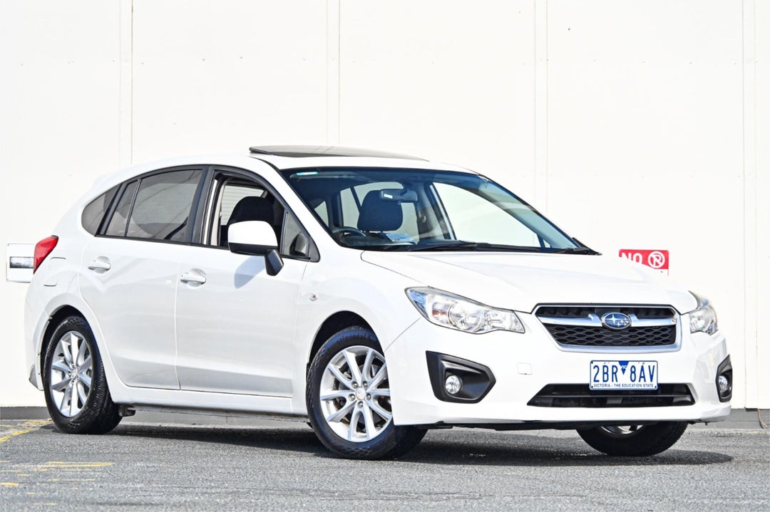 2013 Subaru Impreza 2.0i-l, Manual, 173608 km, Photo 1