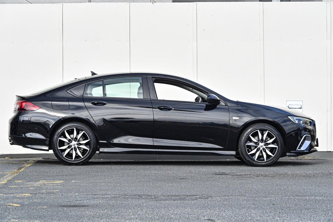 2019 Holden Commodore Rs, Automatic, 137925 km, Photo 3