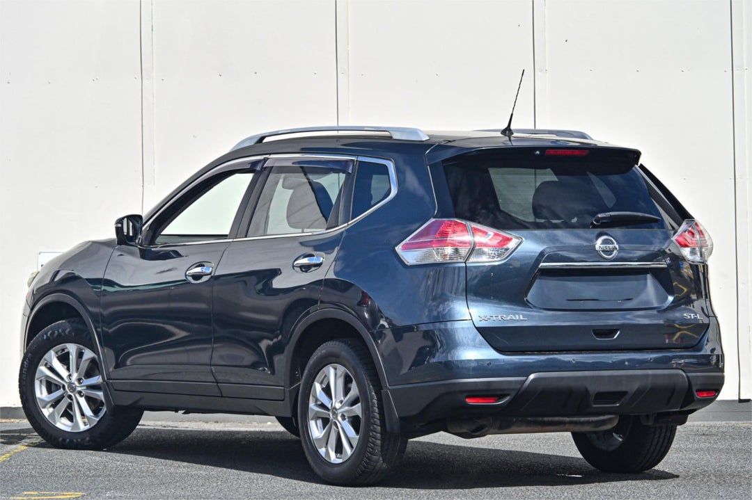 2014 Nissan X-trail St-l, Manual, 132217 km, Photo 2