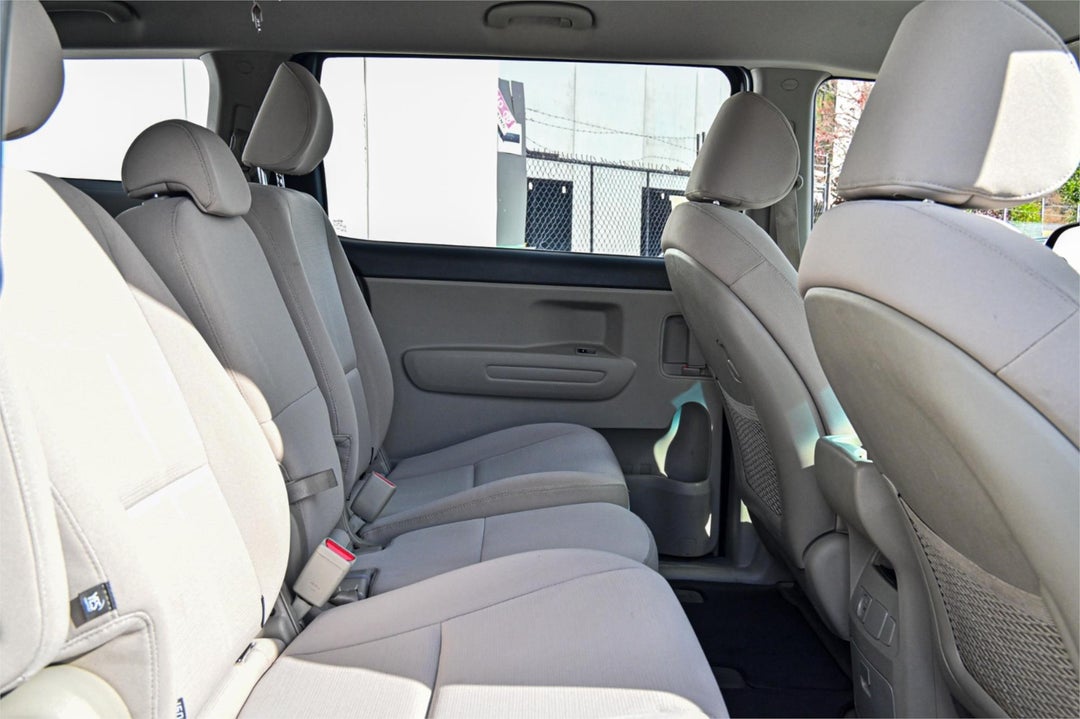 2016 Kia Carnival S, Automatic, 205588 km, Photo 13