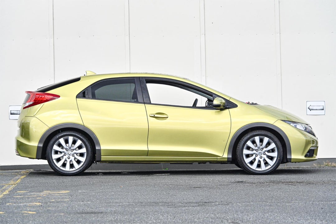 2013 Honda Civic Vti-ln, Automatic, 32548 km, Photo 3