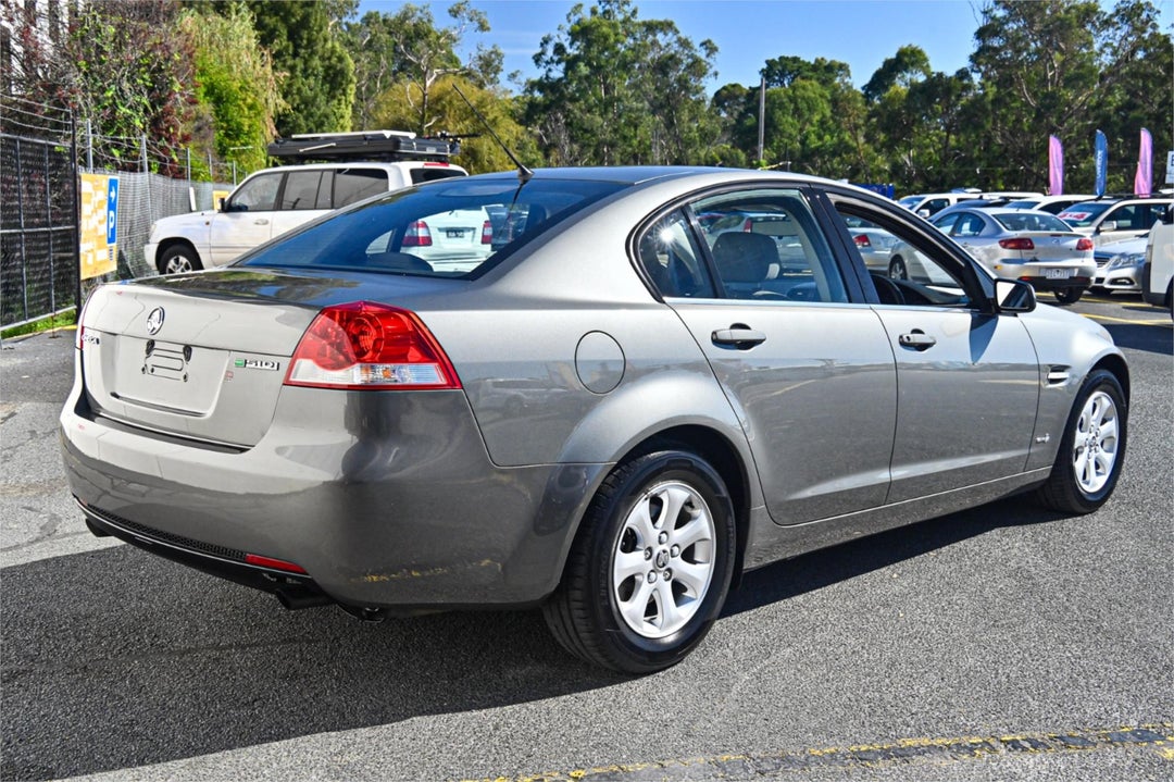 2012 Holden Commodore Omega, Automatic, 118413 km, Photo 4