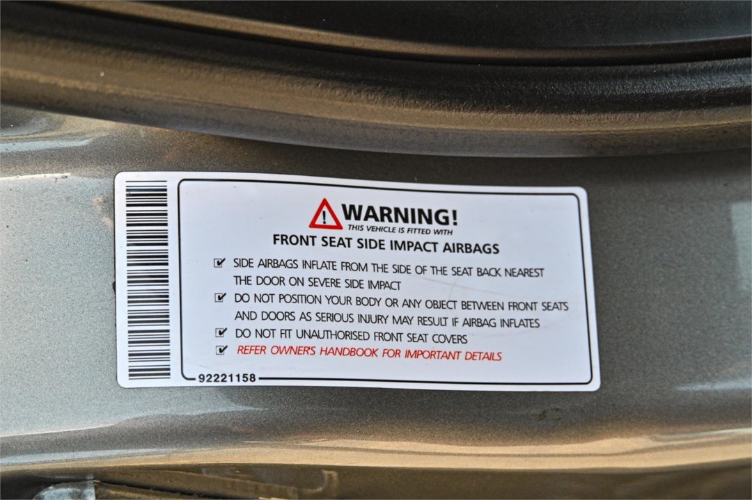 2012 Holden Commodore Omega, Automatic, 118413 km, Photo 18