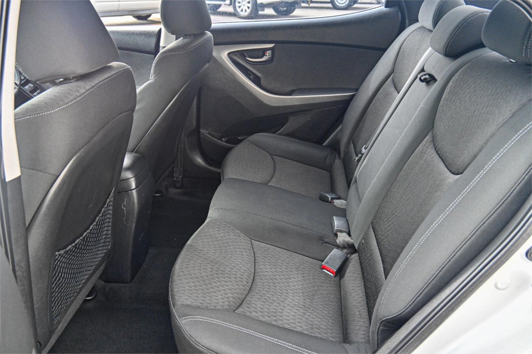 2011 Hyundai Elantra Active, Automatic, 127836 km, Photo 17