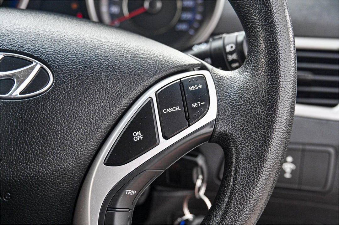 2011 Hyundai Elantra Active, Automatic, 127836 km, Photo 11