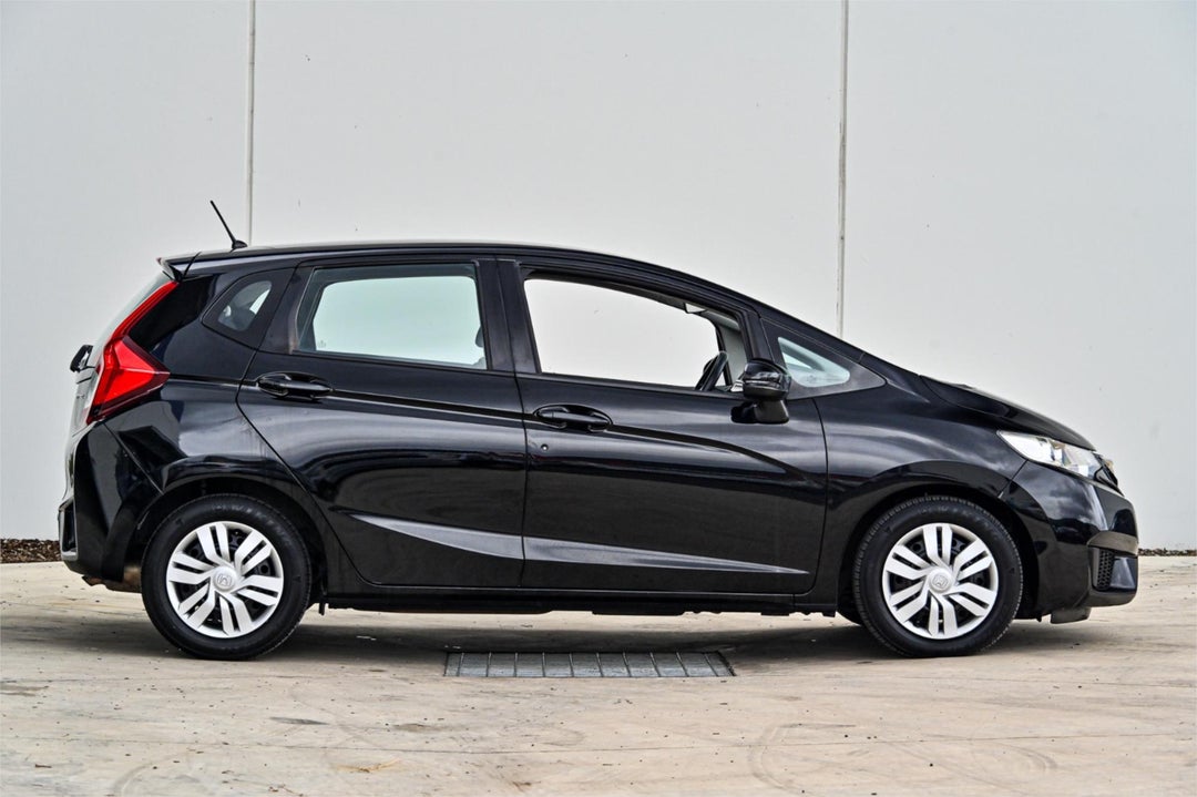 2016 Honda Jazz Vti, Manual, 84339 km, Photo 3