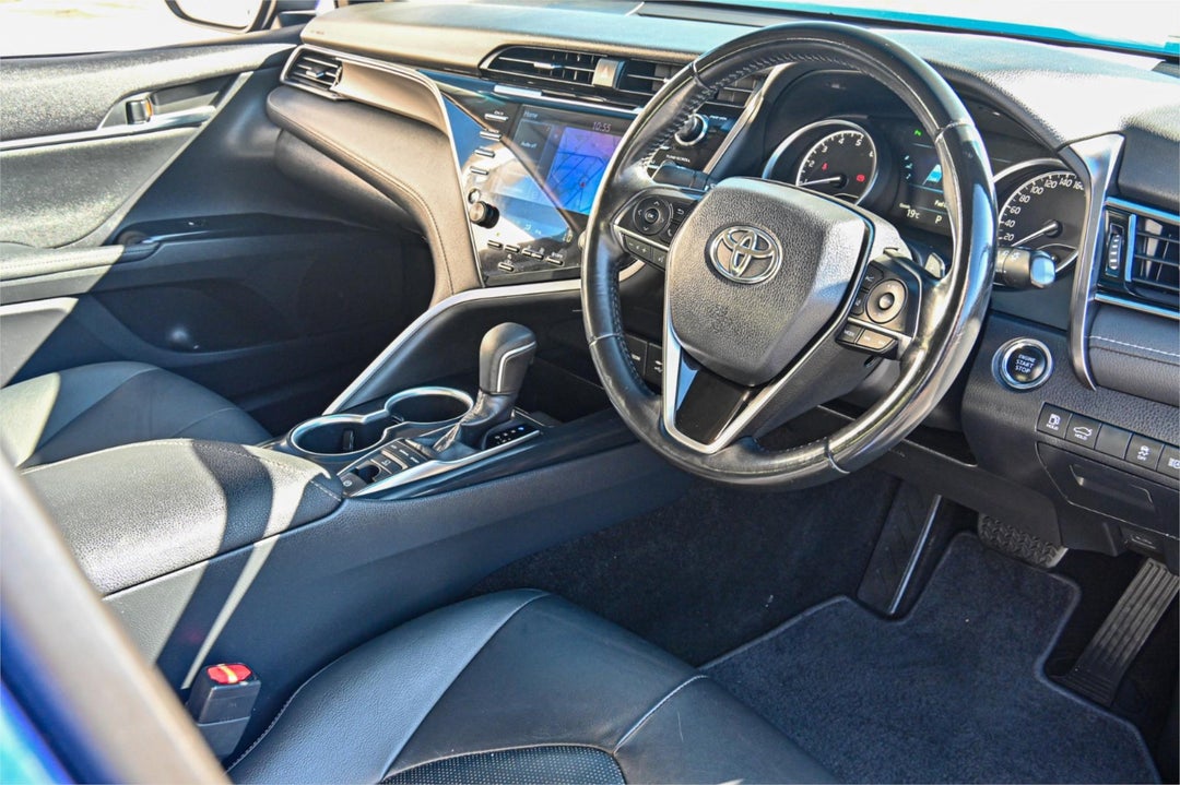 2019 Toyota Camry Sx, Automatic, 131555 km, Photo 7