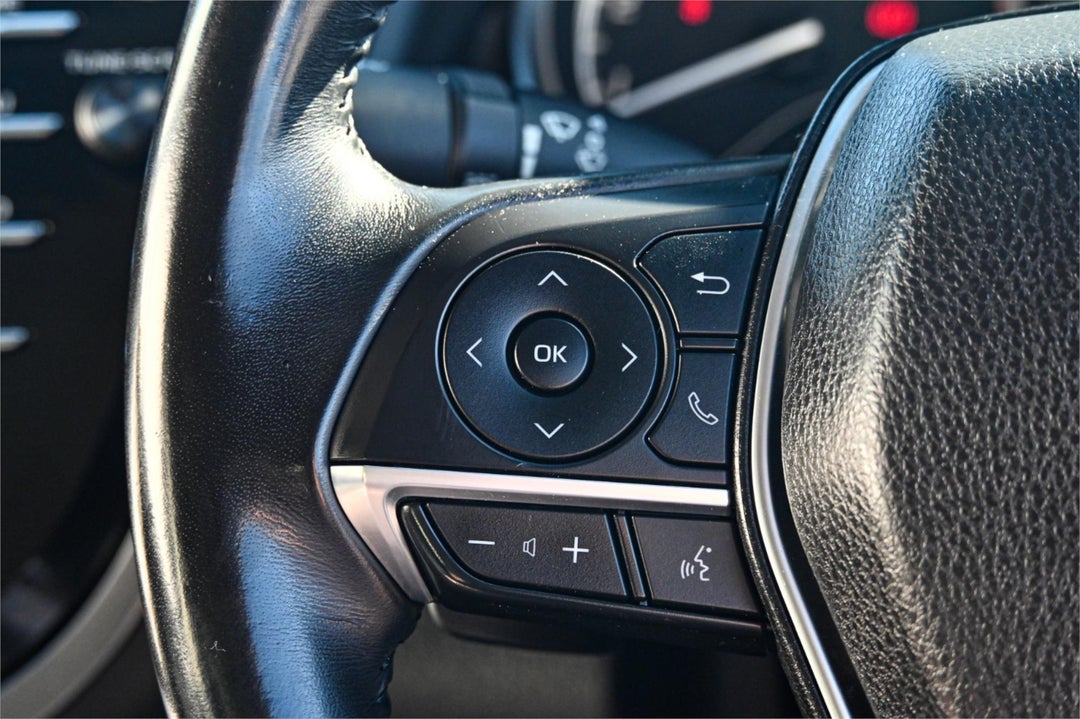 2019 Toyota Camry Sx, Automatic, 131555 km, Photo 14