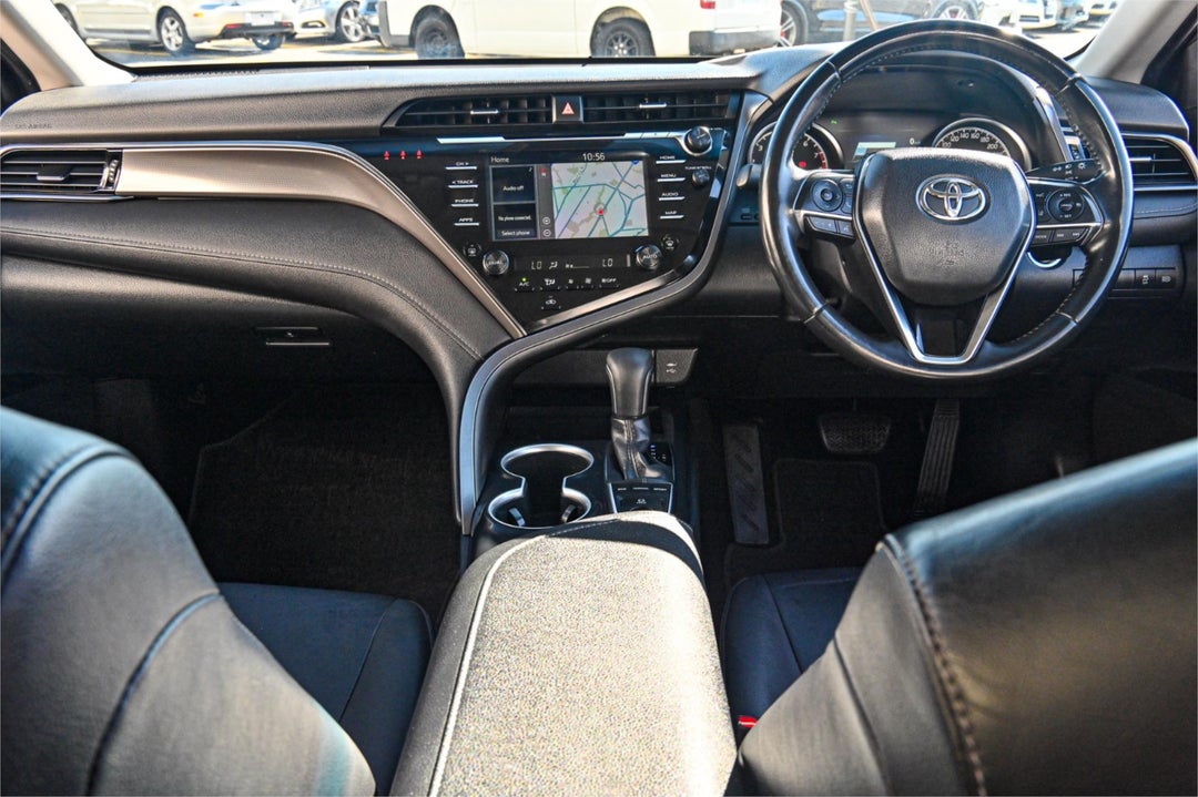 2019 Toyota Camry Sx, Automatic, 131555 km, Photo 6
