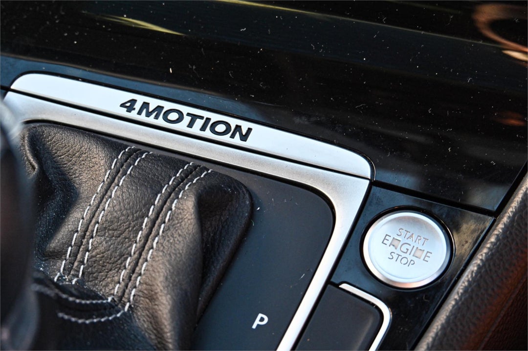 2014 Volkswagen Golf R, Automatic, 141516 km, Photo 11