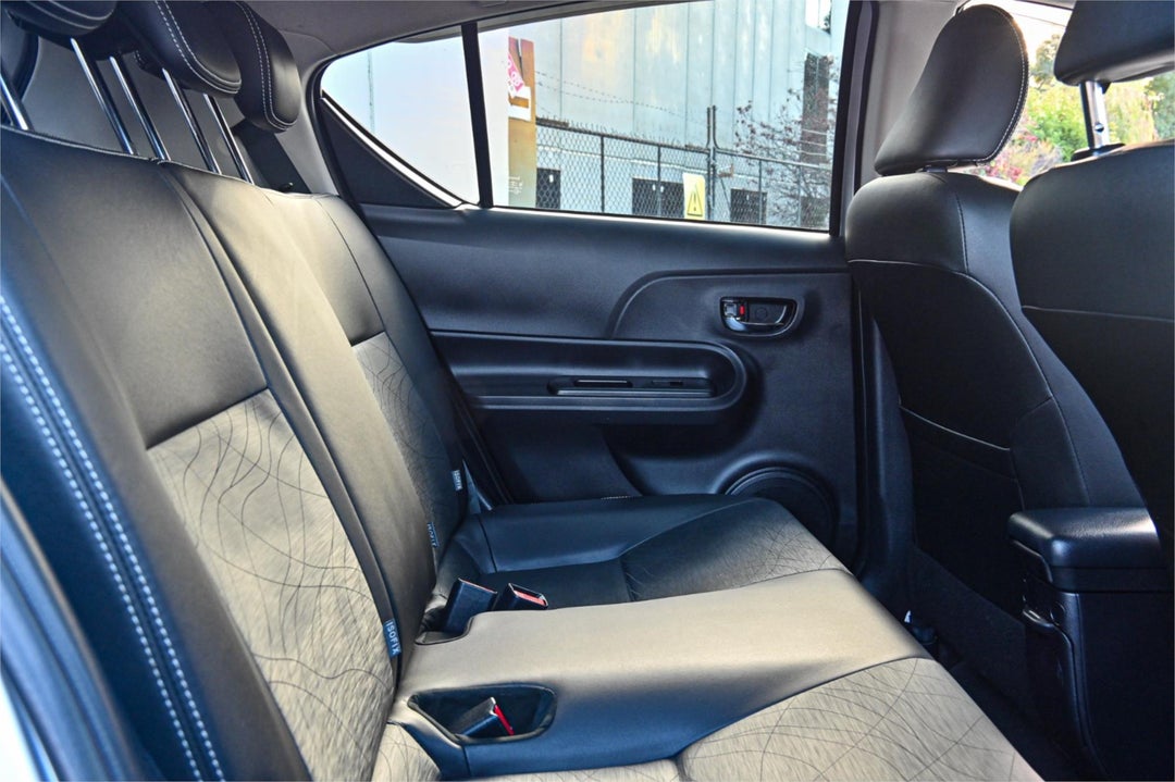 2016 Toyota Prius C I-tech, Manual, 57451 km, Photo 16