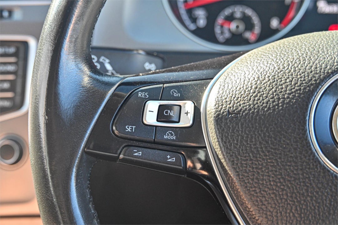 2015 Volkswagen Golf 90tsi, Automatic, 73593 km, Photo 11