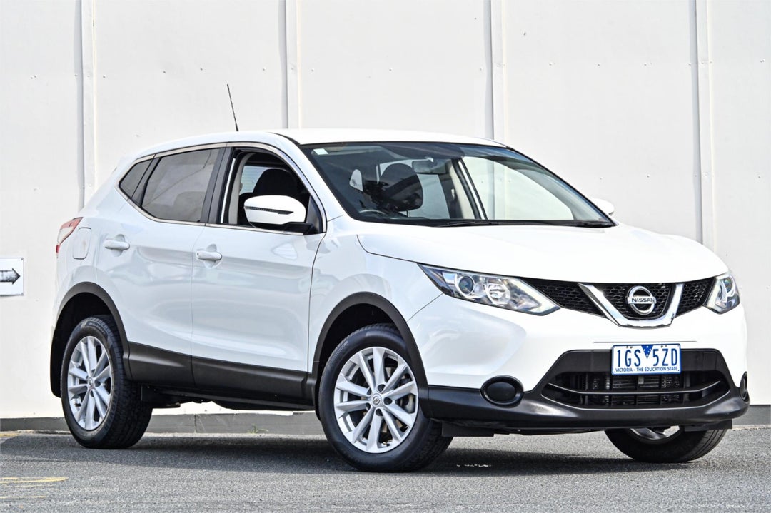 2015 Nissan Qashqai St, Manual, 127572 km, Photo 1