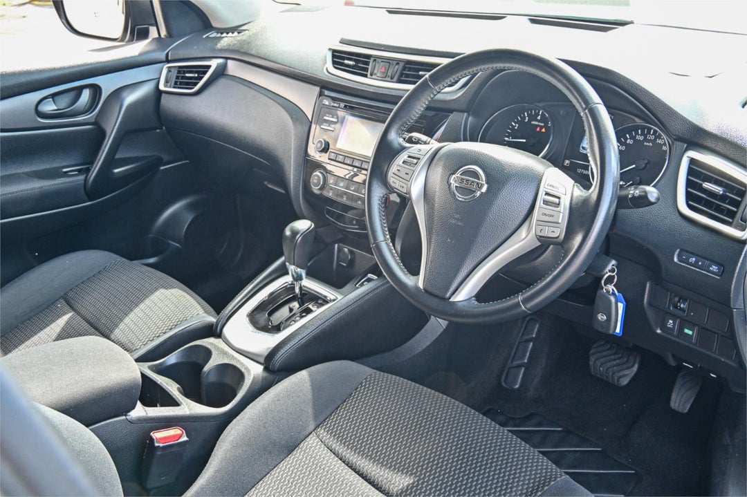 2015 Nissan Qashqai St, Manual, 127572 km, Photo 6