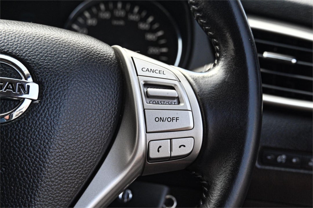 2015 Nissan Qashqai St, Manual, 127572 km, Photo 11