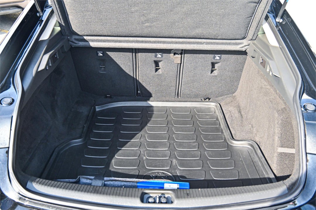 2018 Holden Commodore Rs, Automatic, 108447 km, Photo 19