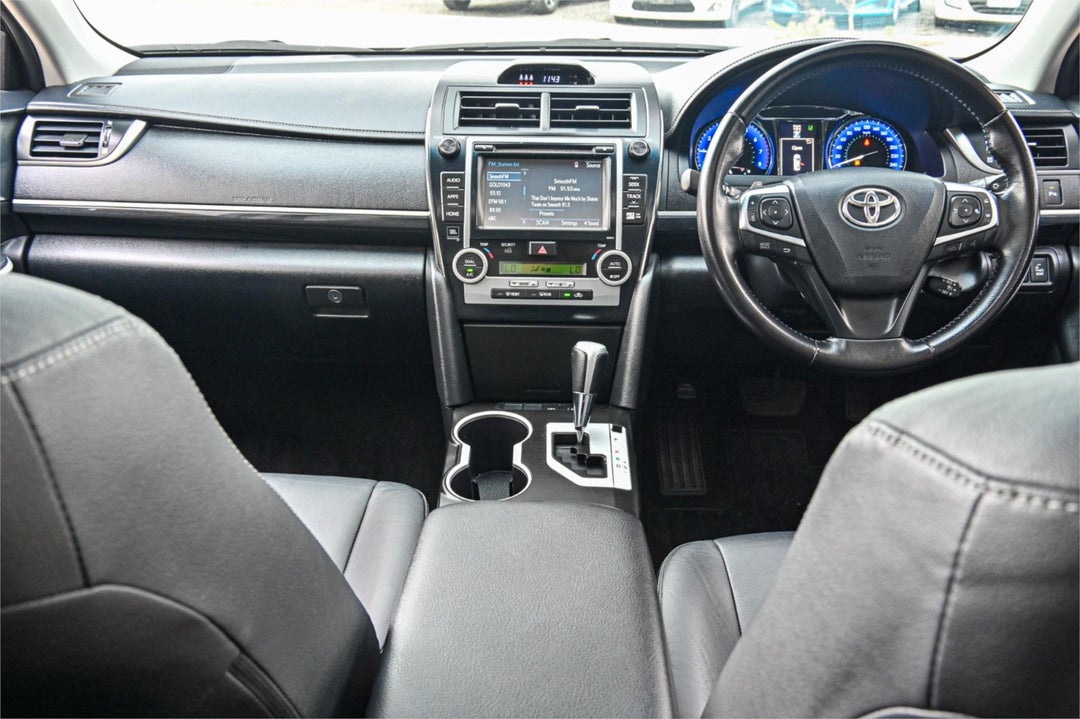 2016 Toyota Camry Atara Sl, Automatic, 63392 km, Photo 6