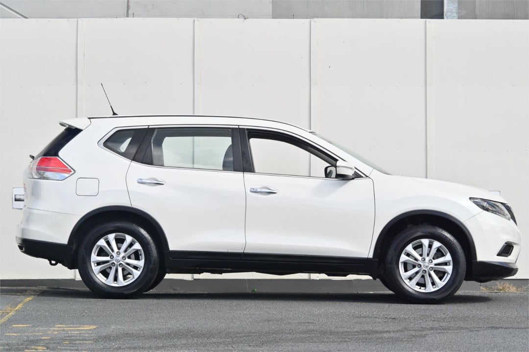 2014 Nissan X-trail St, Manual, 149426 km, Photo 3