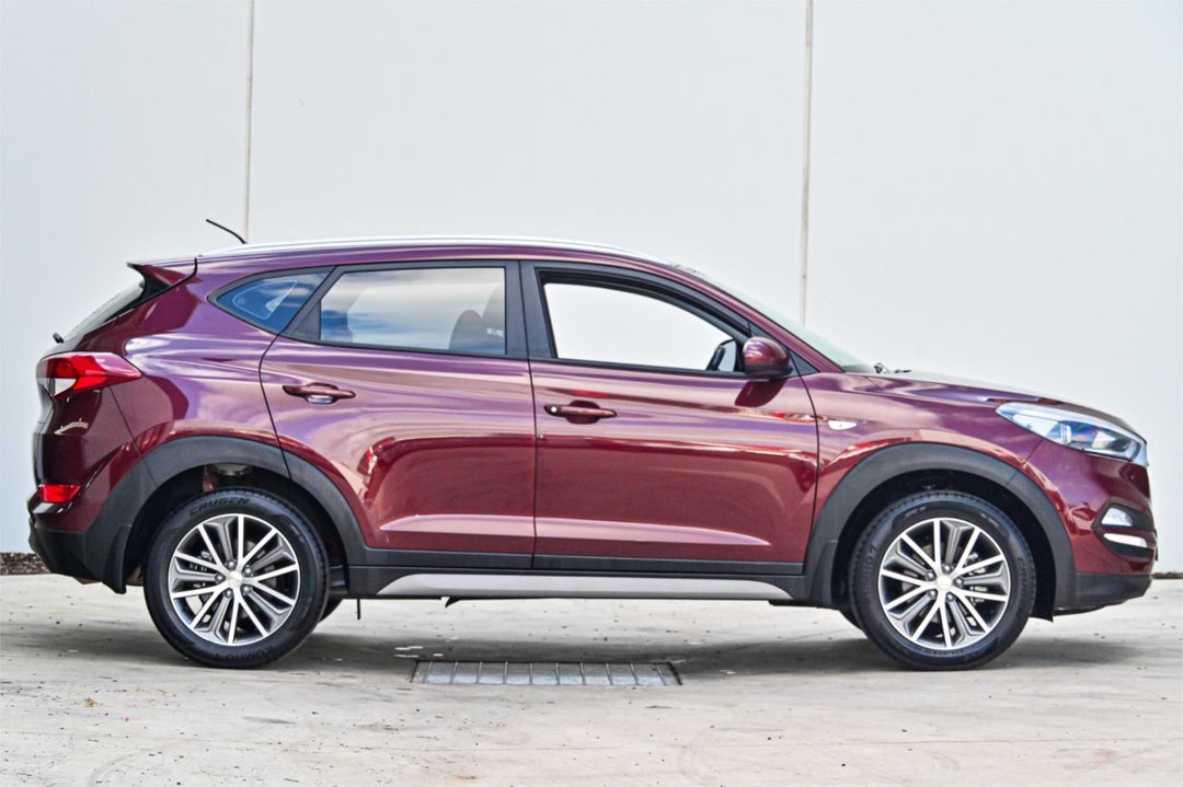 2017 Hyundai Tucson Active, Automatic, 43408 km, Photo 3