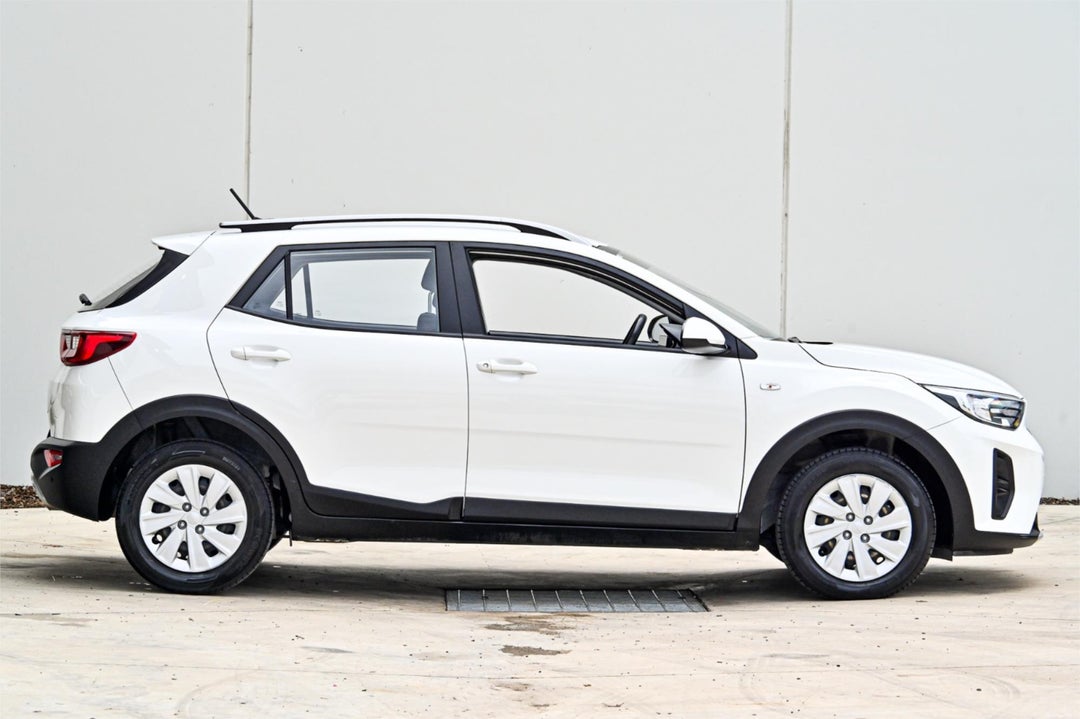 2021 Kia Stonic S, Automatic, 70416 km, Photo 3