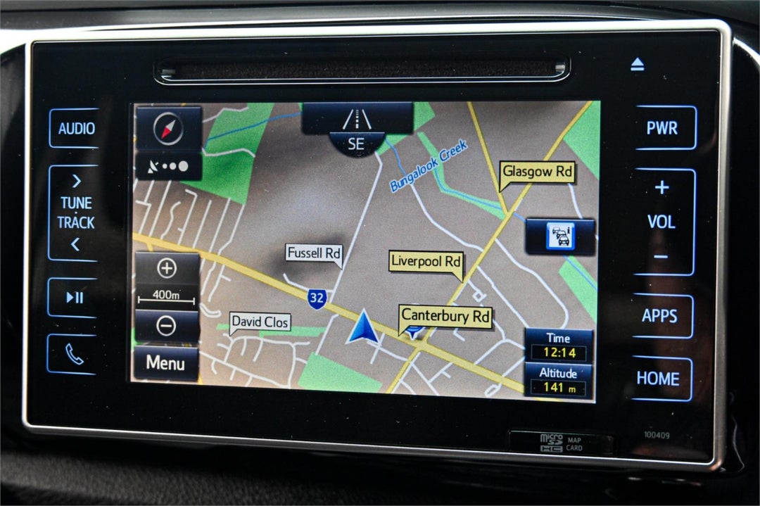 2017 Toyota Hilux Sr5, Automatic, 345510 km, Photo 12