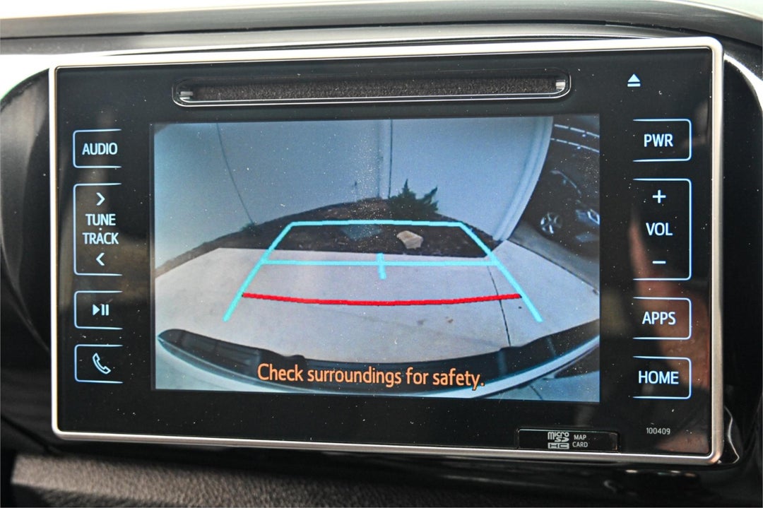 2017 Toyota Hilux Sr5, Automatic, 345510 km, Photo 13