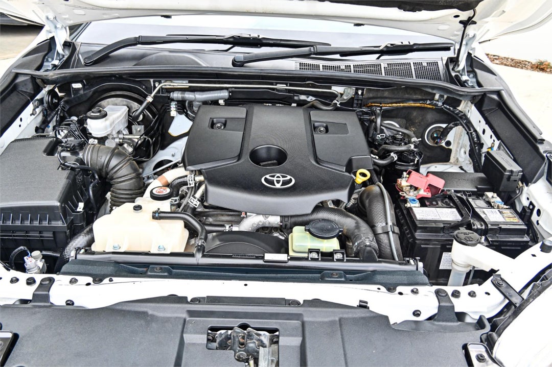 2017 Toyota Hilux Sr5, Automatic, 345510 km, Photo 20