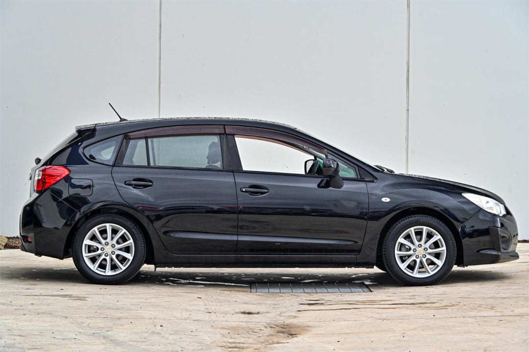 2012 Subaru Impreza 2.0i, Manual, 136141 km, Photo 3