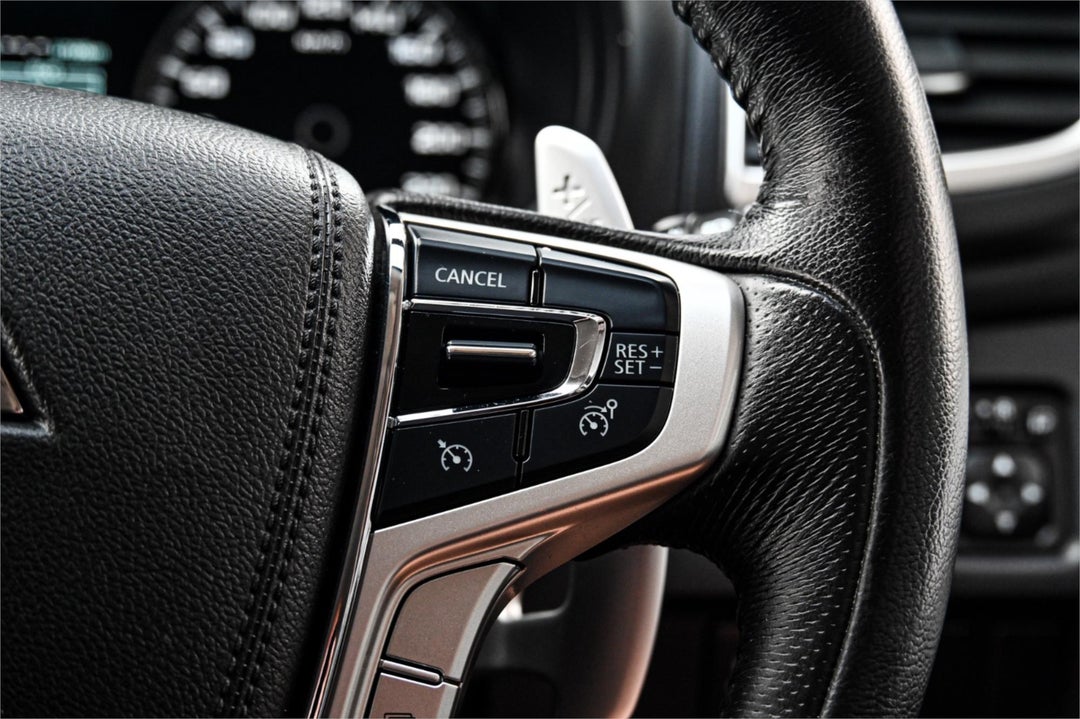 2015 Mitsubishi Pajero Sport Gls, Automatic, 141865 km, Photo 10