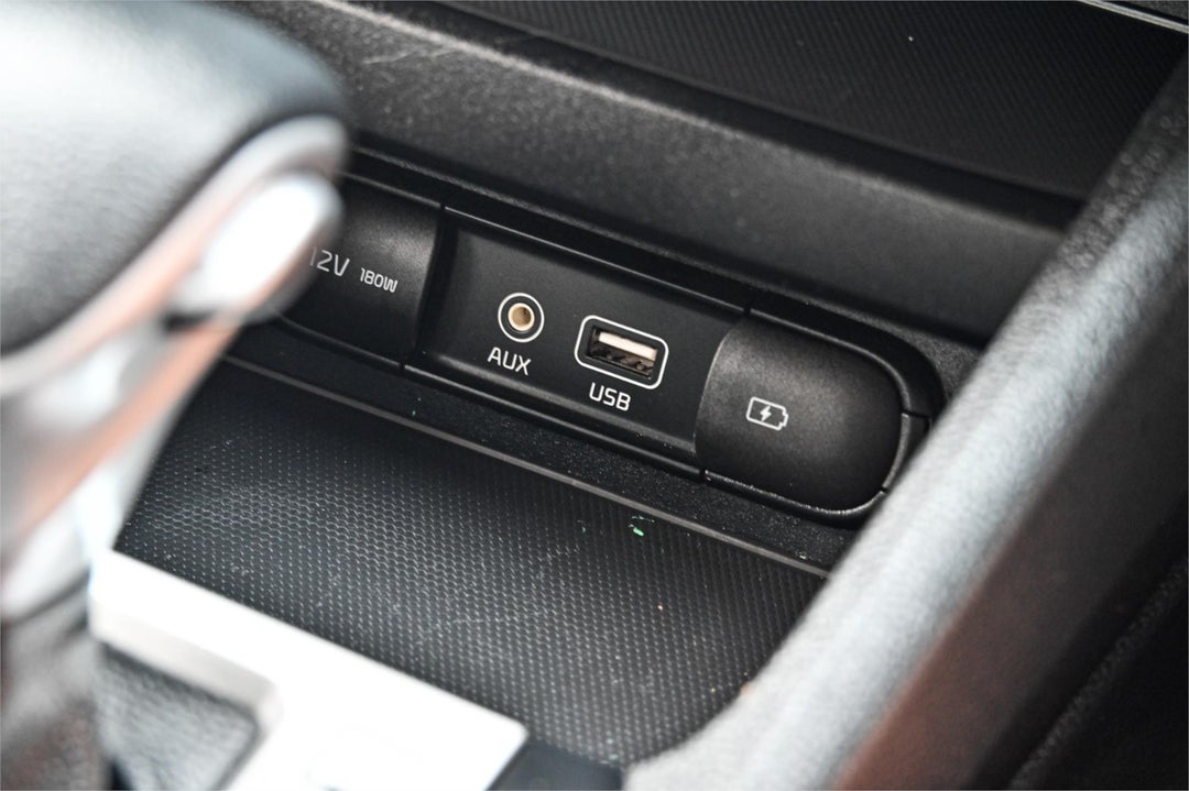 2020 Kia Cerato S, Automatic, 52071 km, Photo 15