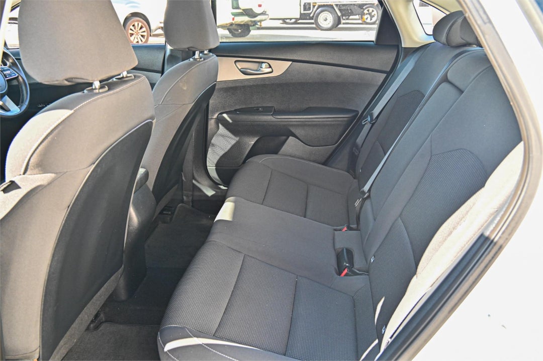 2019 Kia Cerato S, Automatic, 44075 km, Photo 18