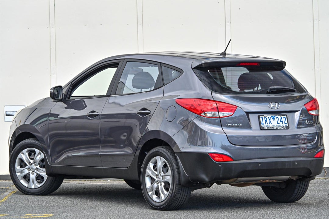 2013 Hyundai Ix35 Active, Automatic, 189638 km, Photo 2