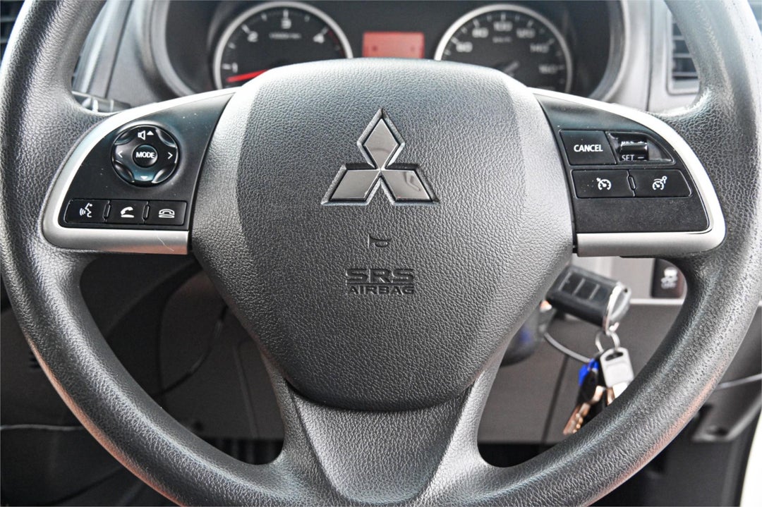 2017 Mitsubishi Triton Glx, Manual, 135943 km, Photo 9