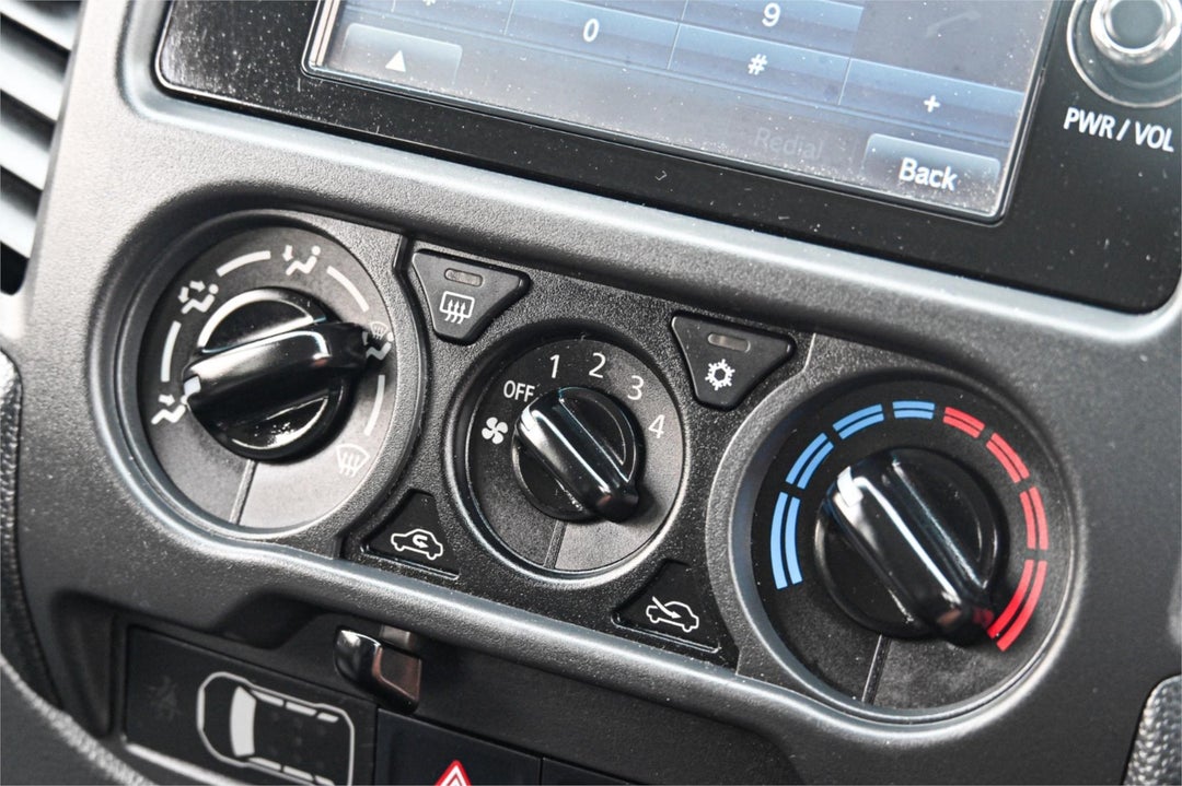 2017 Mitsubishi Triton Glx, Manual, 135943 km, Photo 18