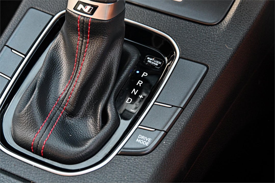 2022 Hyundai i30 N Line, Automatic, 85990 km, Photo 8