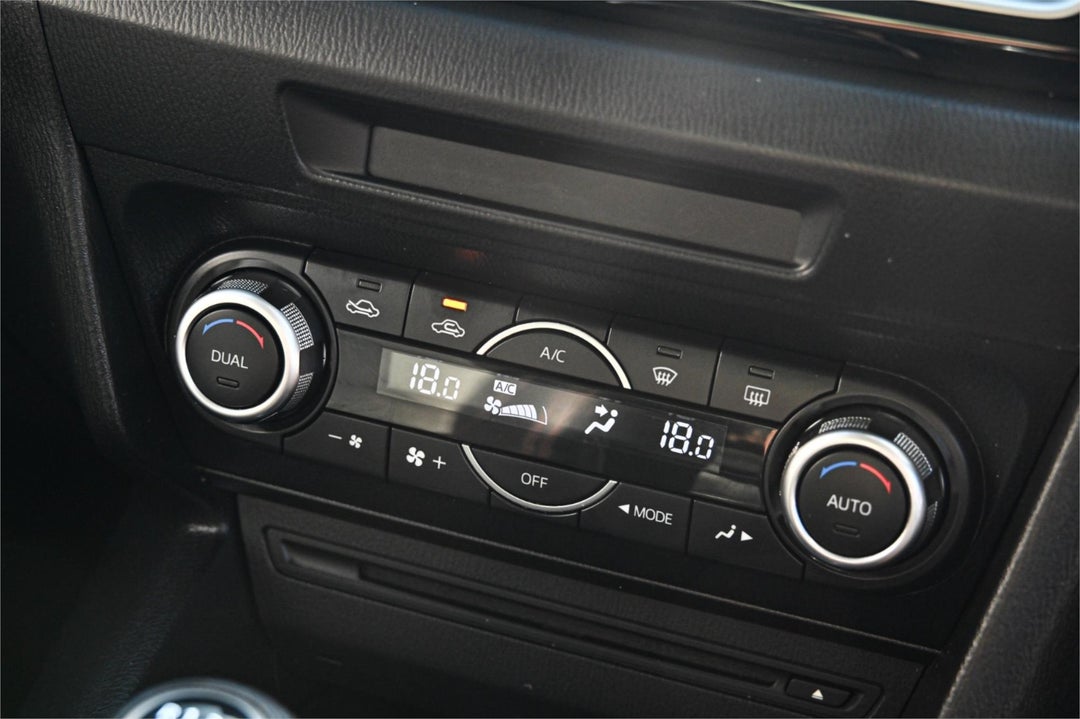 2014 Mazda 3 Touring, Manual, 197264 km, Photo 15