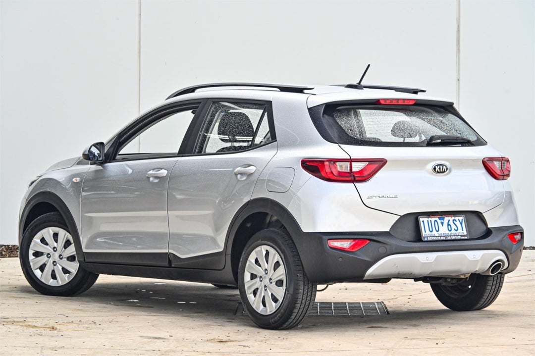 2021 Kia Stonic S, Automatic, 75312 km, Photo 2